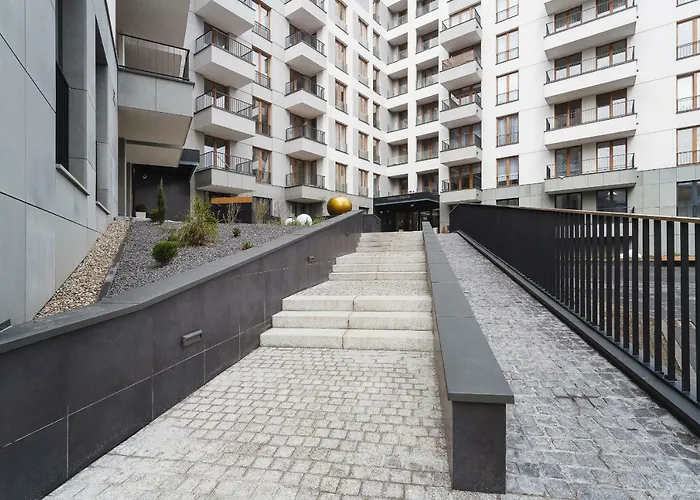 Ny Wroclawska Cracow By Renters Prestige *