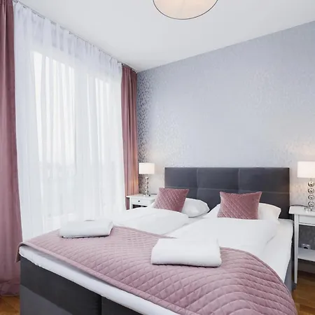 Ny Wroclawska Cracow By Renters Prestige * Krasków